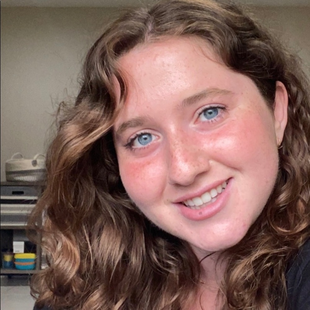 Meet your Posher, Goldy